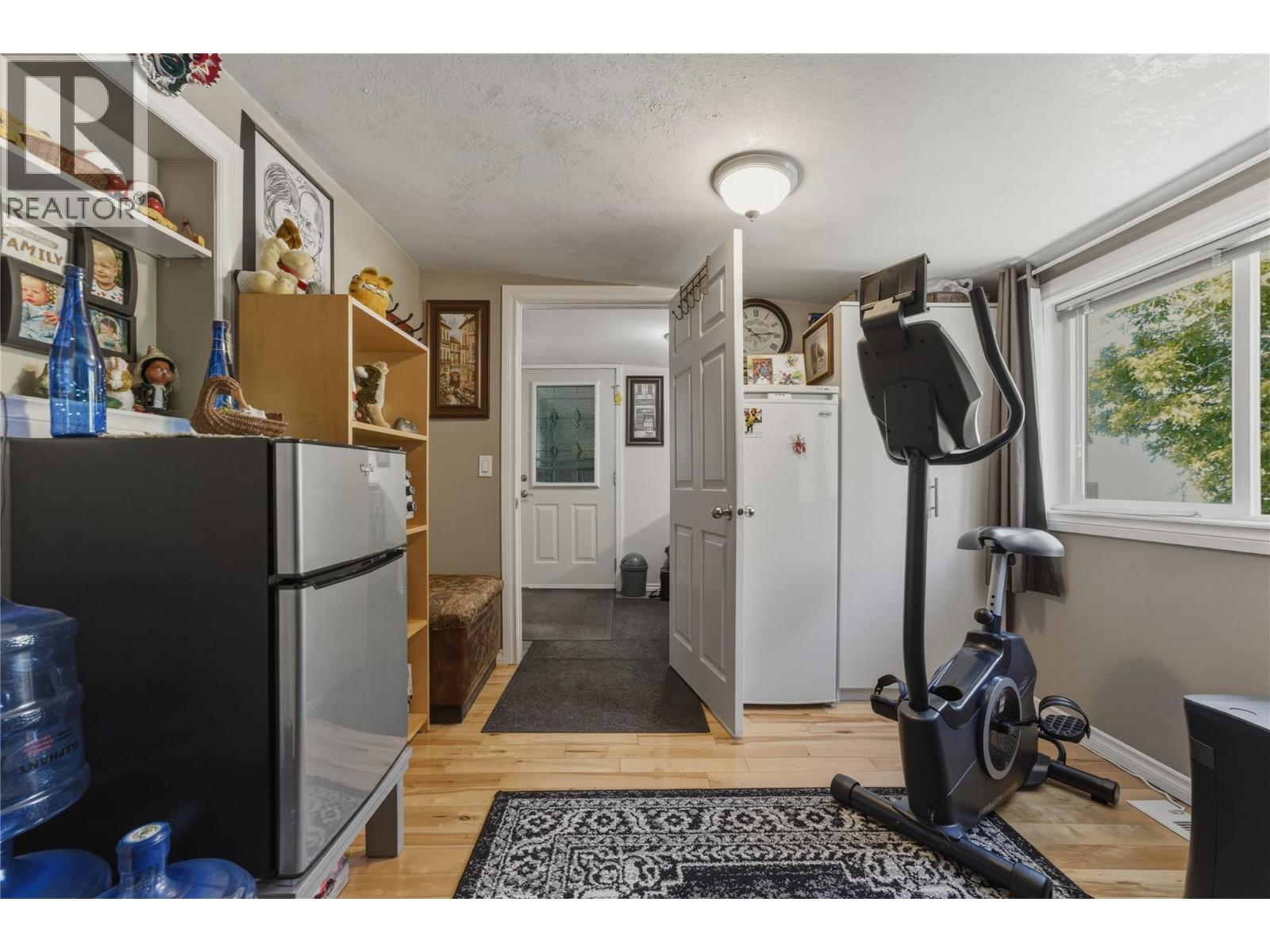 6960 Pleasant Valley Road - 17