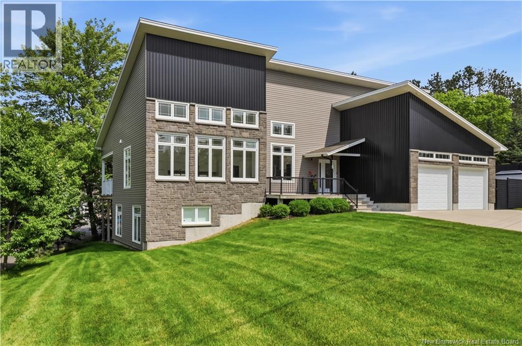 715 Golf Club Road - Image 45