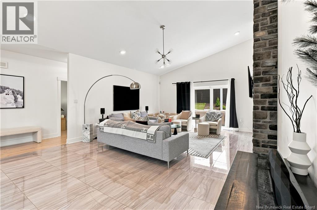 715 Golf Club Road - Image 7