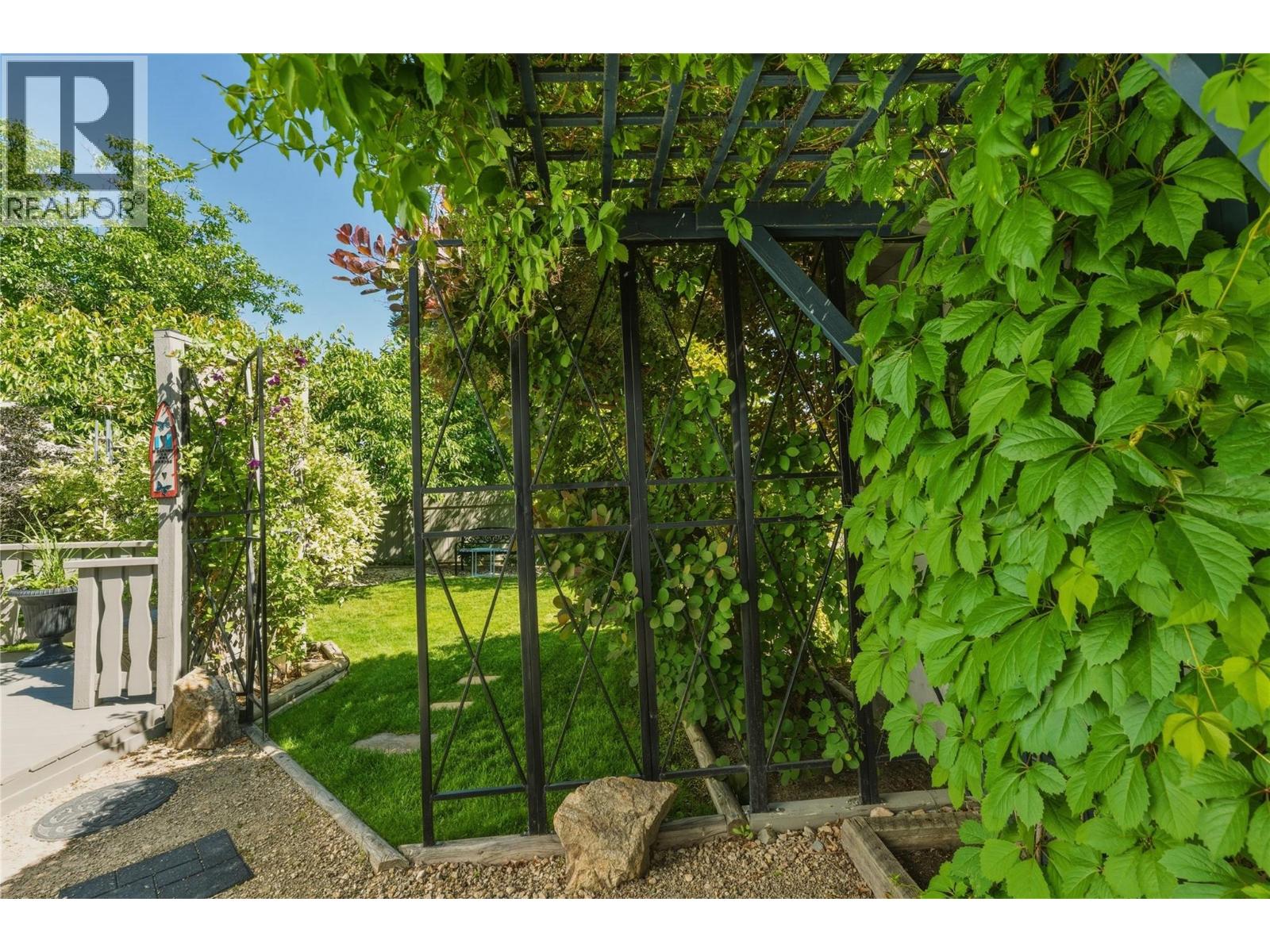 6960 Pleasant Valley Road - 34