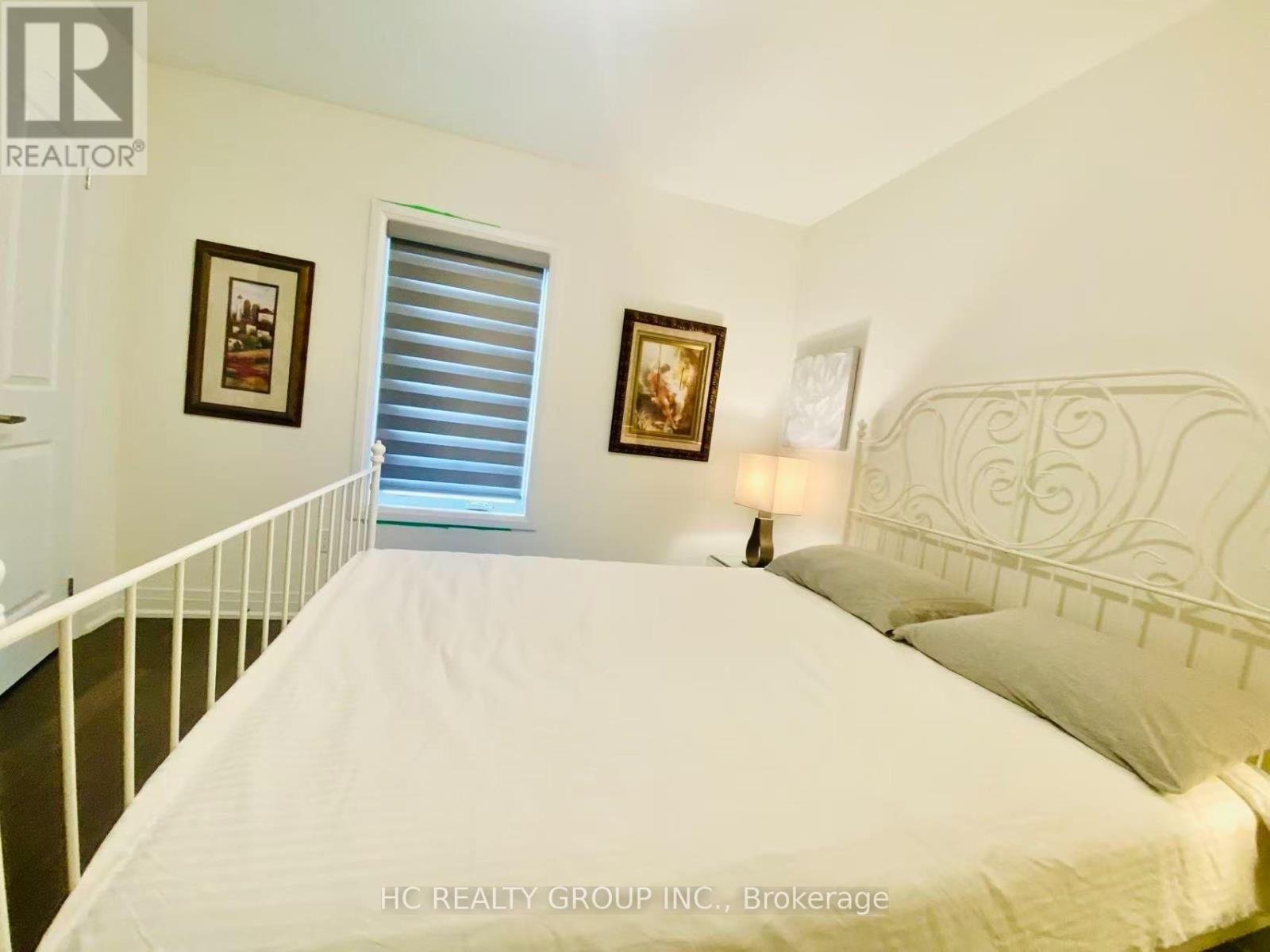 2130 ROYAL GALA CIRCLE - 11
