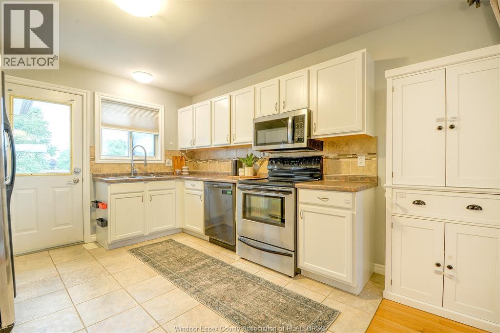 1051 CORA GREENWOOD - 14