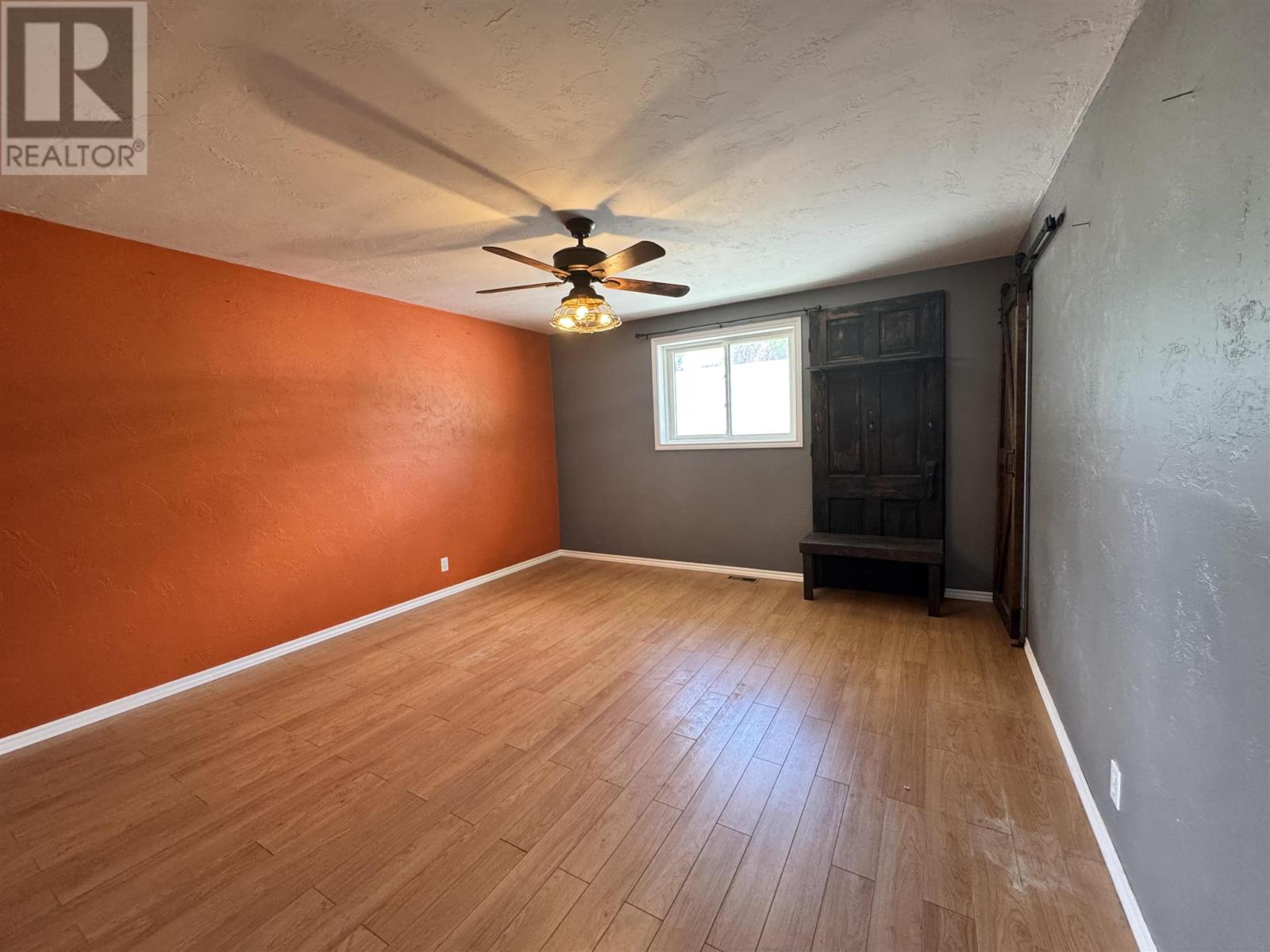 300 Martel RD - 7