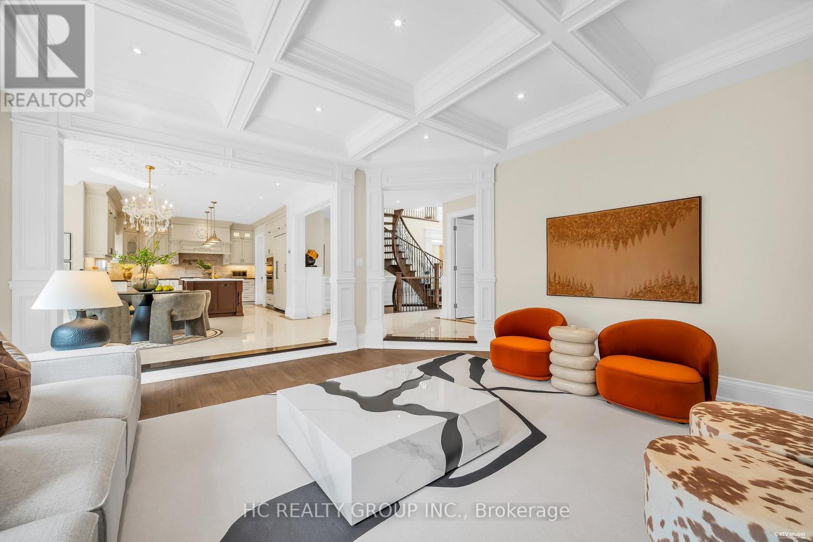 47 HILLHURST DRIVE - 11