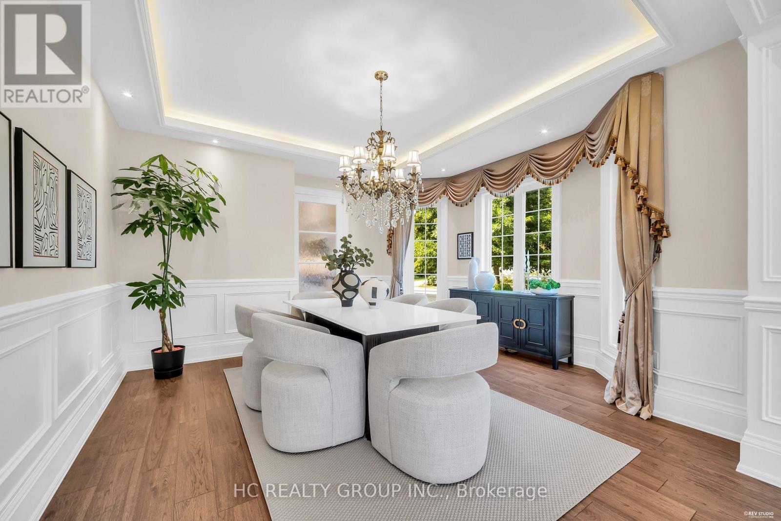 47 HILLHURST DRIVE - 12