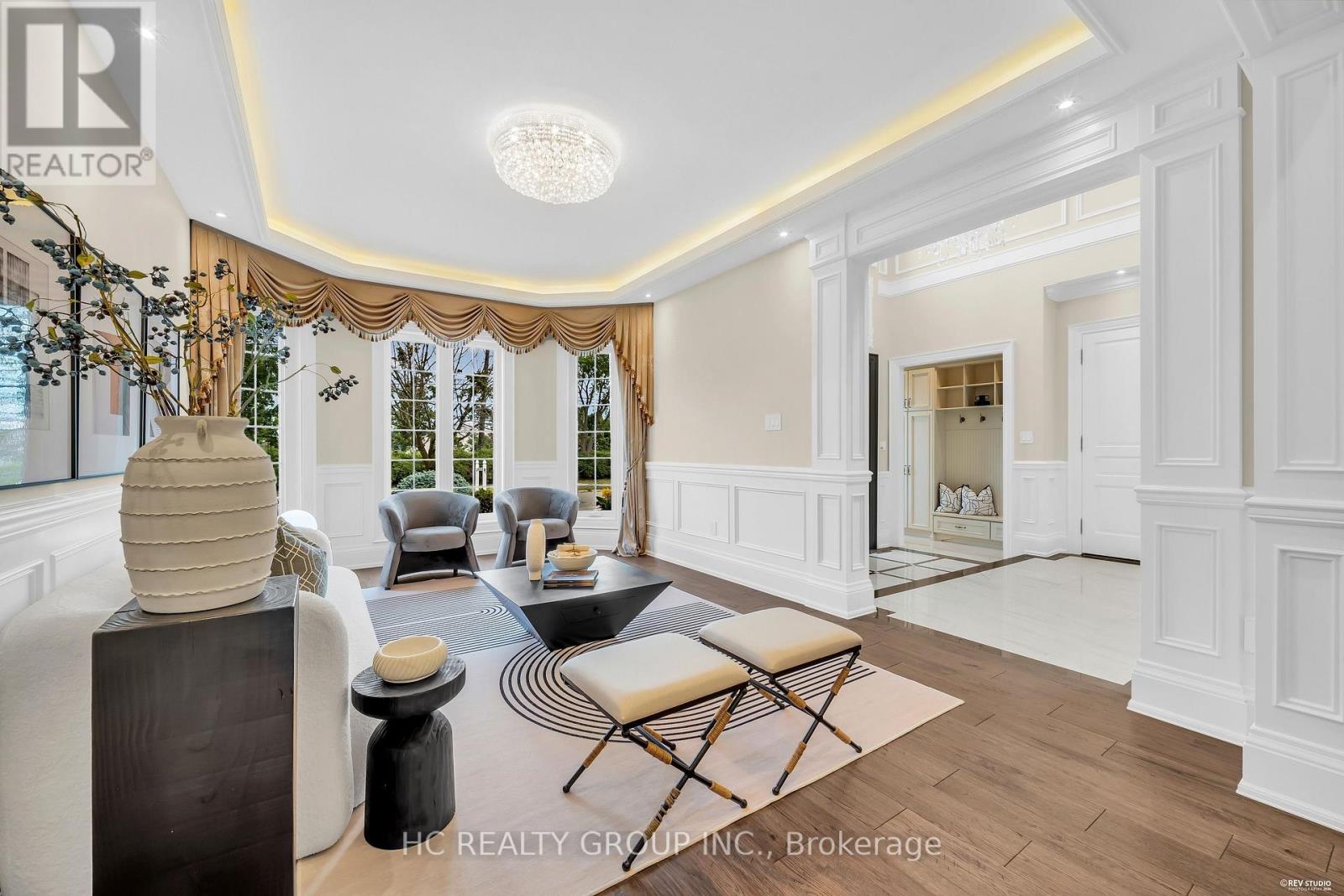 47 HILLHURST DRIVE - 4