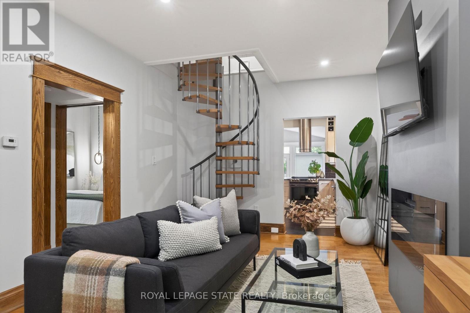 105 HIGHLAND AVENUE - 1