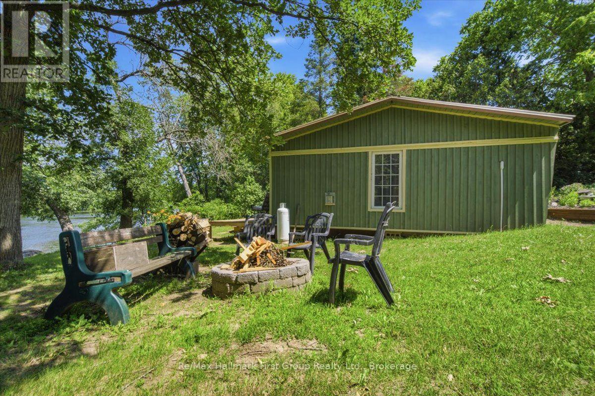 28 BIRCH LANE - 35