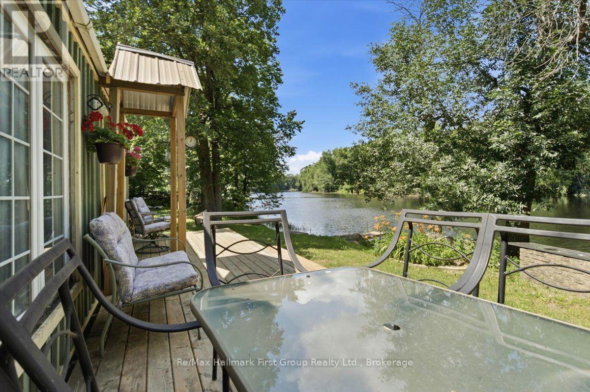 28 BIRCH LANE - 39