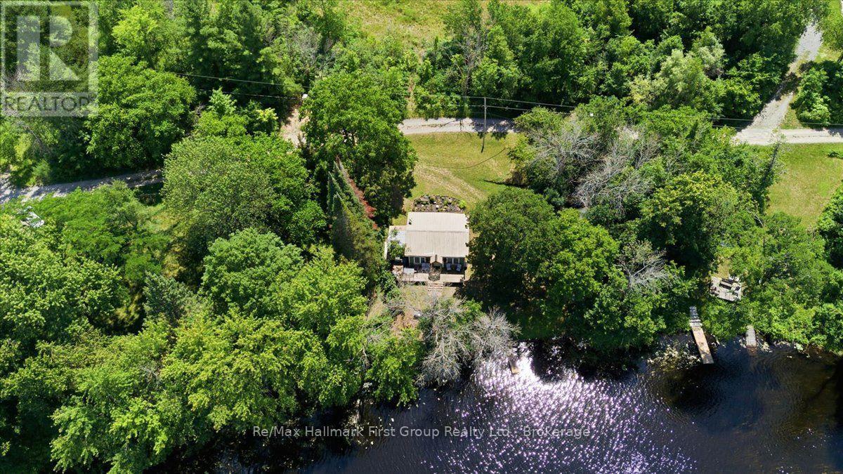 28 BIRCH LANE - 44