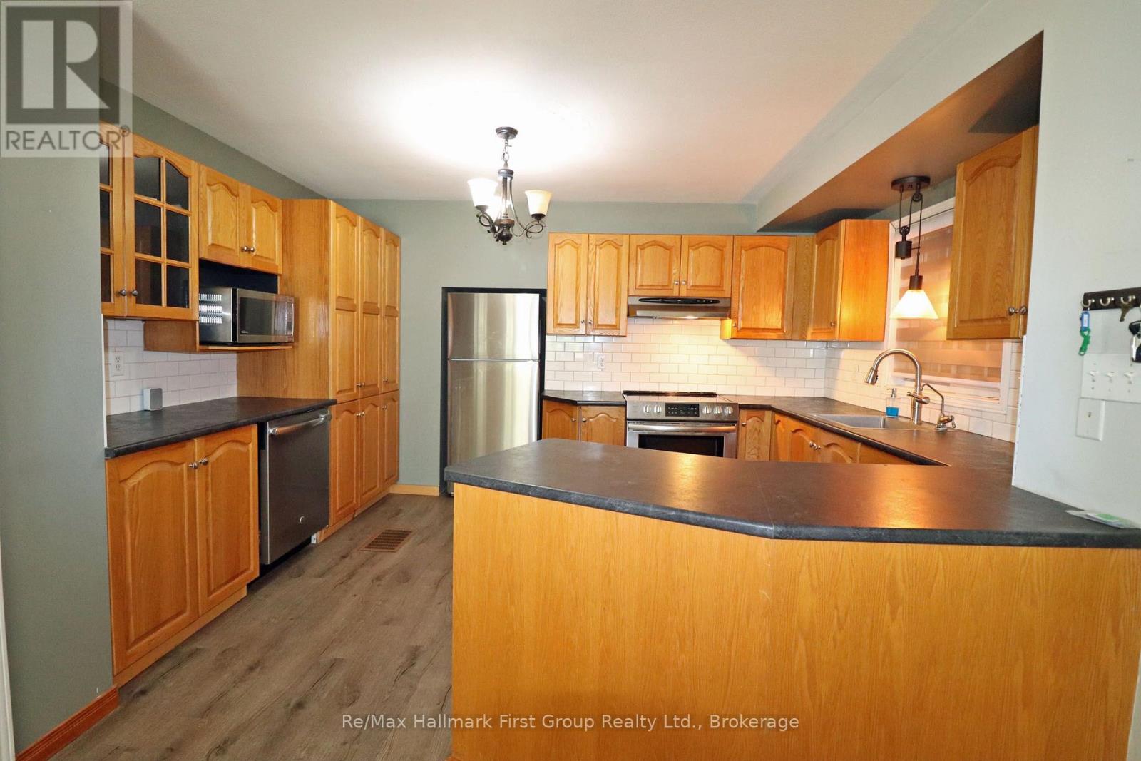 1840 QUEENSBOROUGH ROAD - 13