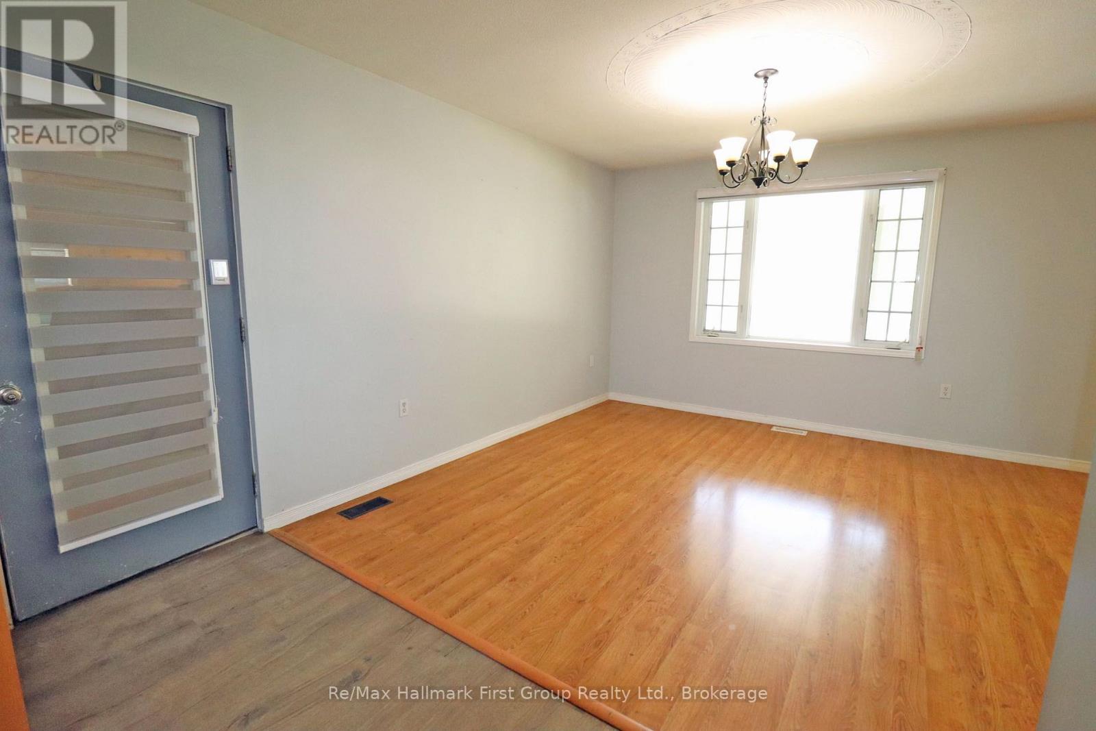 1840 QUEENSBOROUGH ROAD - 17