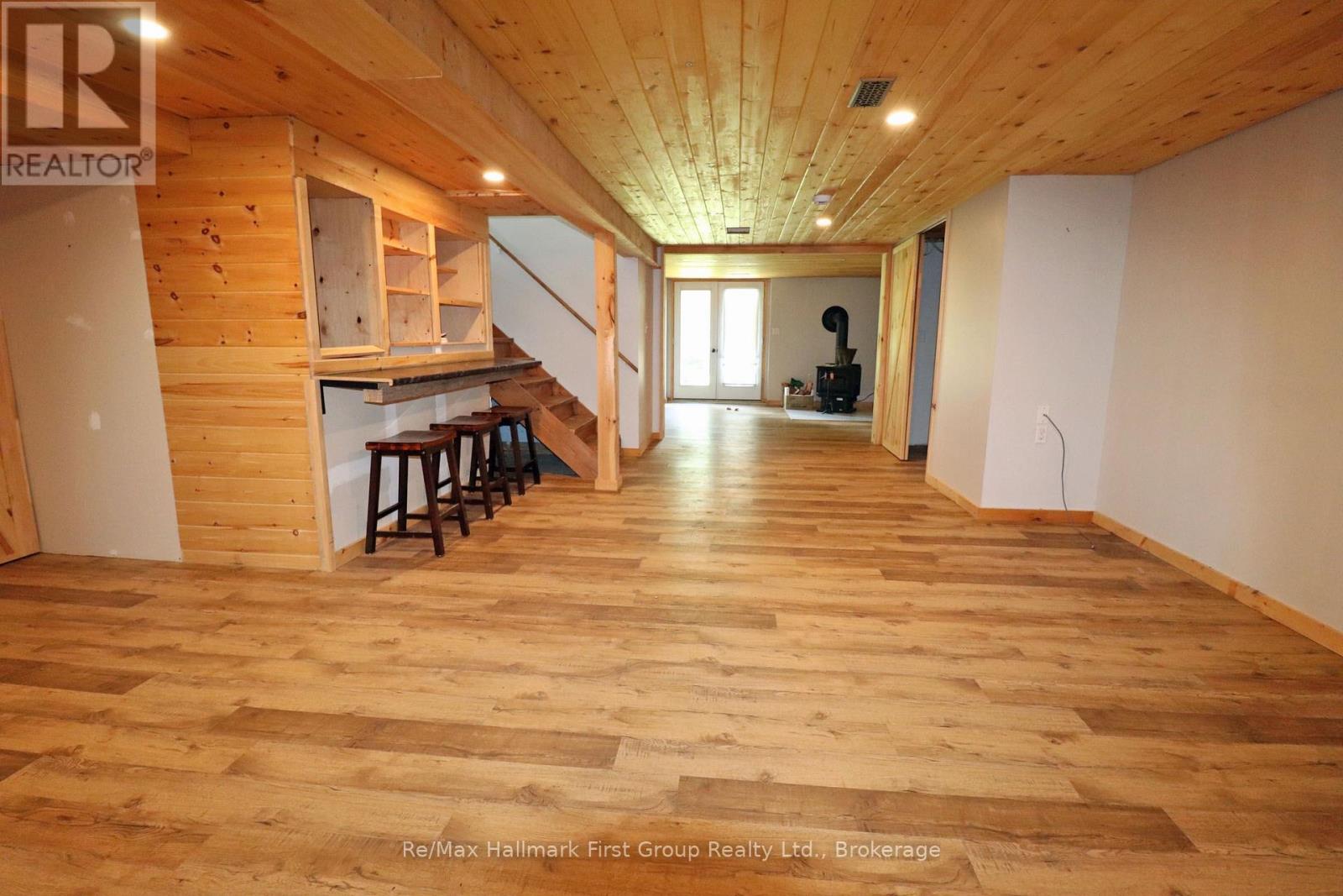 1840 QUEENSBOROUGH ROAD - 28