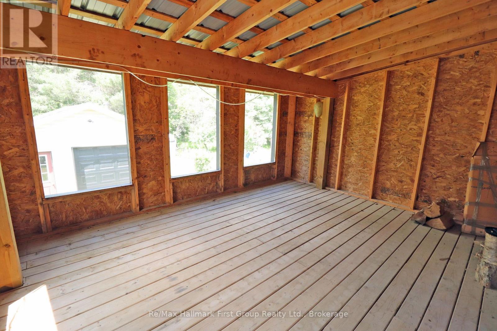 1840 QUEENSBOROUGH ROAD - 34