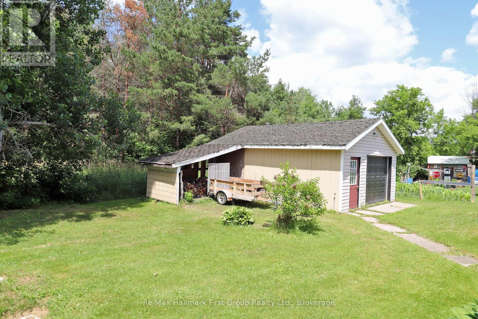 1840 QUEENSBOROUGH ROAD - 8