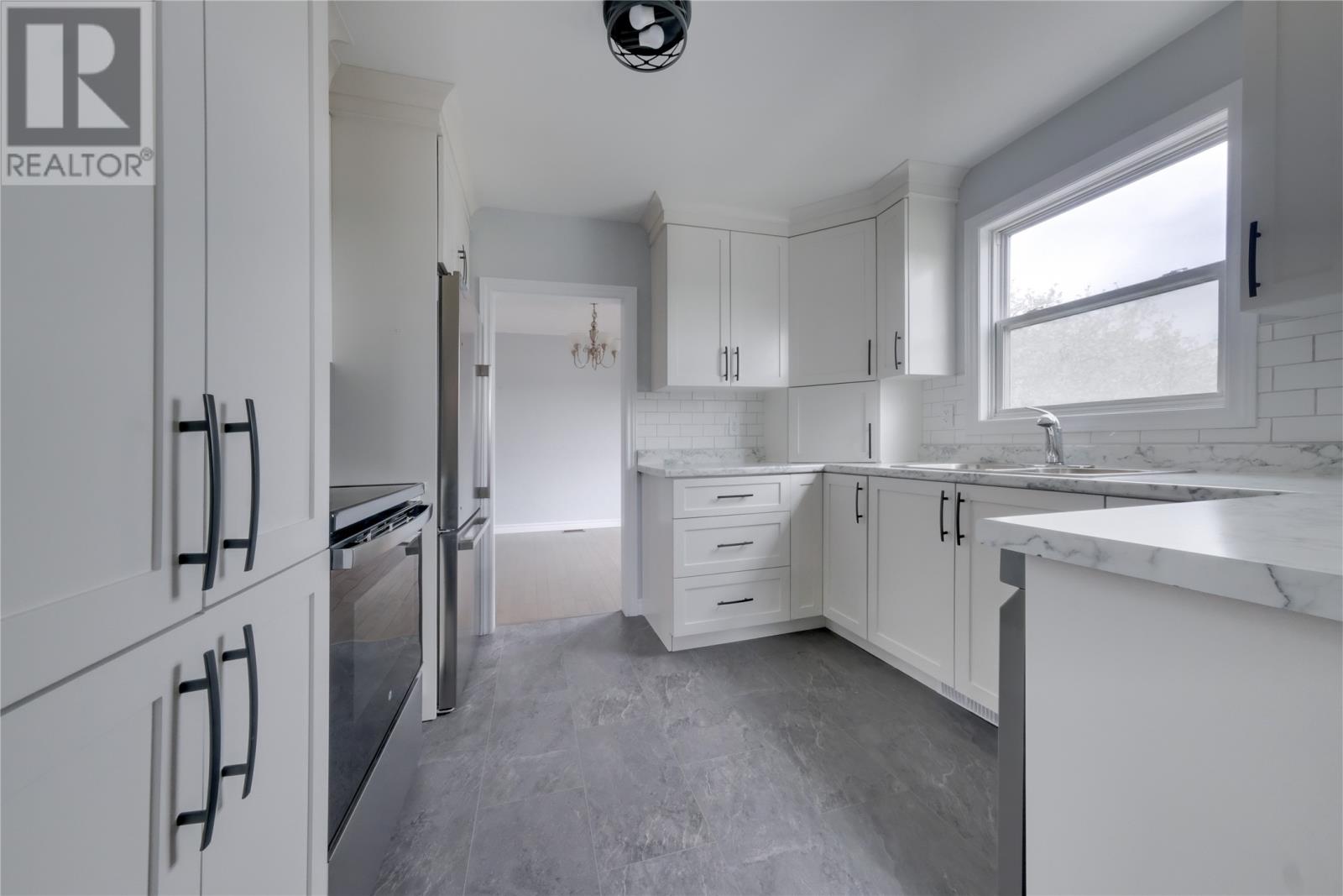 93 Clarence Street - 5