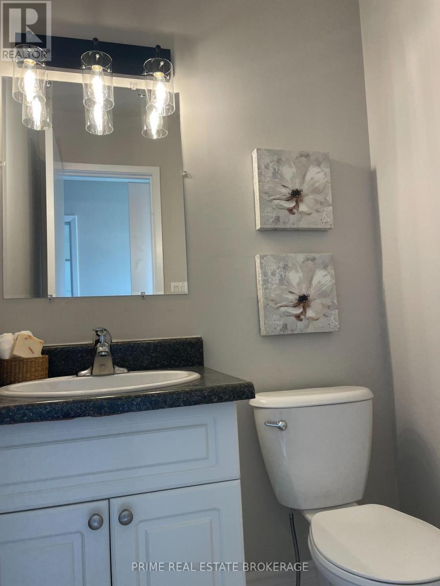 #44 355 SANDRINGHAM CRESCENT - 7