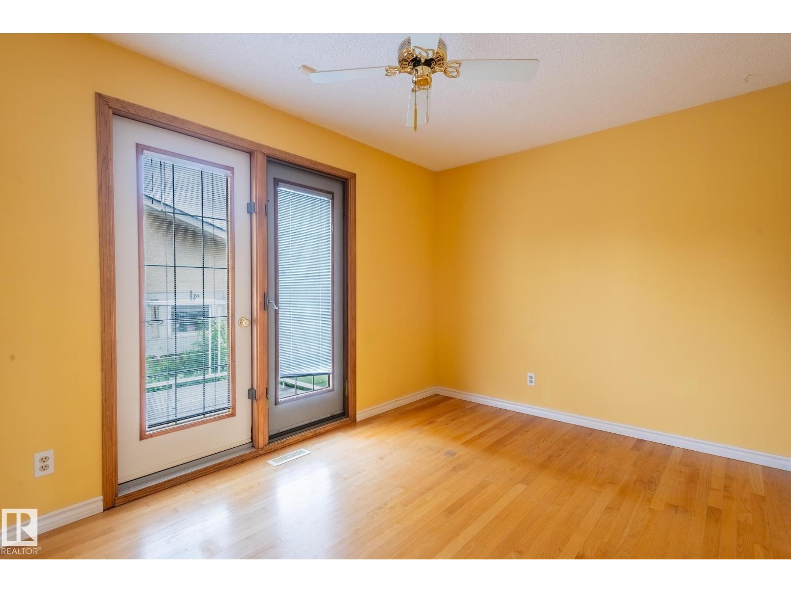 11415 142 AV NW - 23