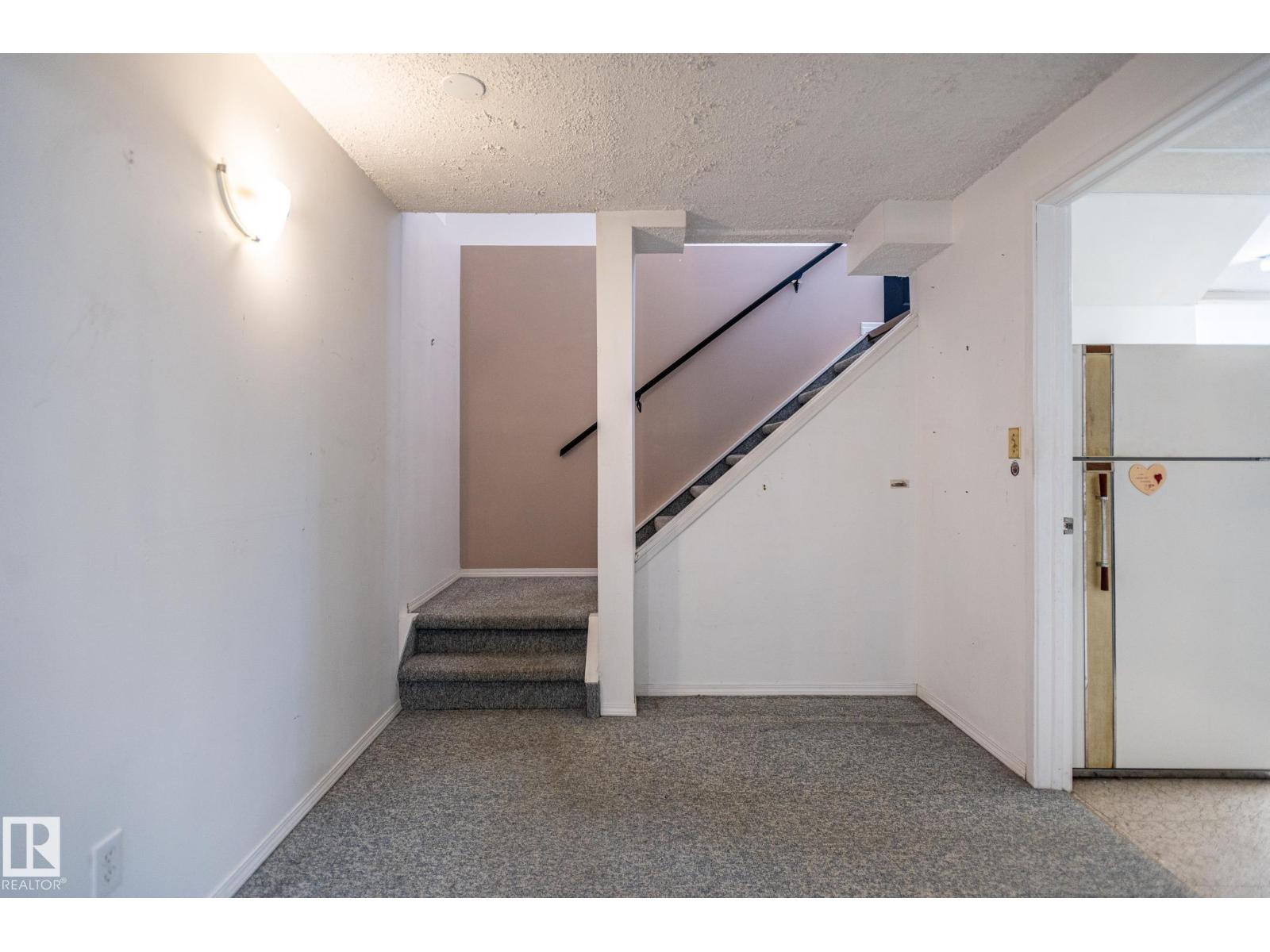 11415 142 AV NW — photo 30