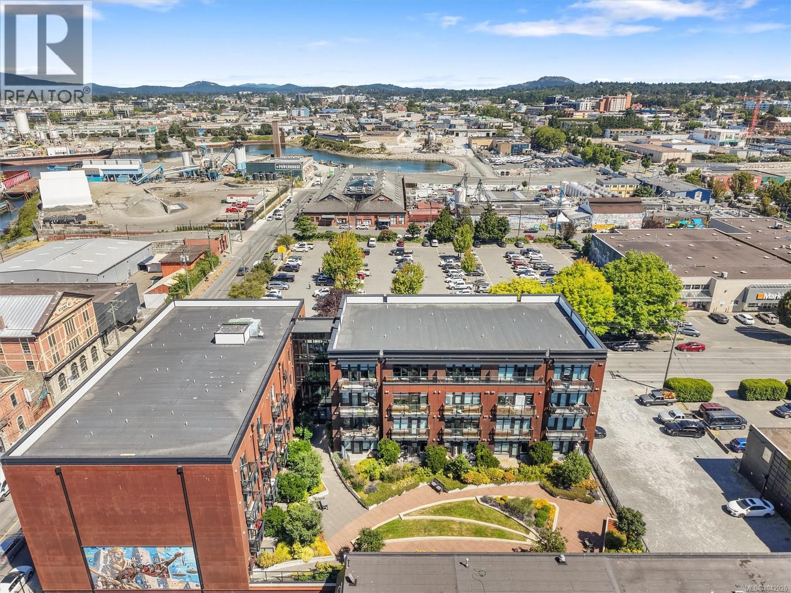 #310 515 Chatham St - 22