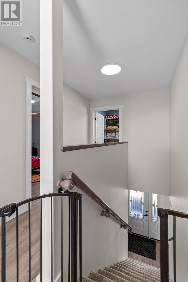 26 Hartland Avenue - 16