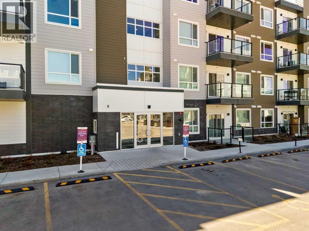 #3403 33 Carringham Gate NW - 1
