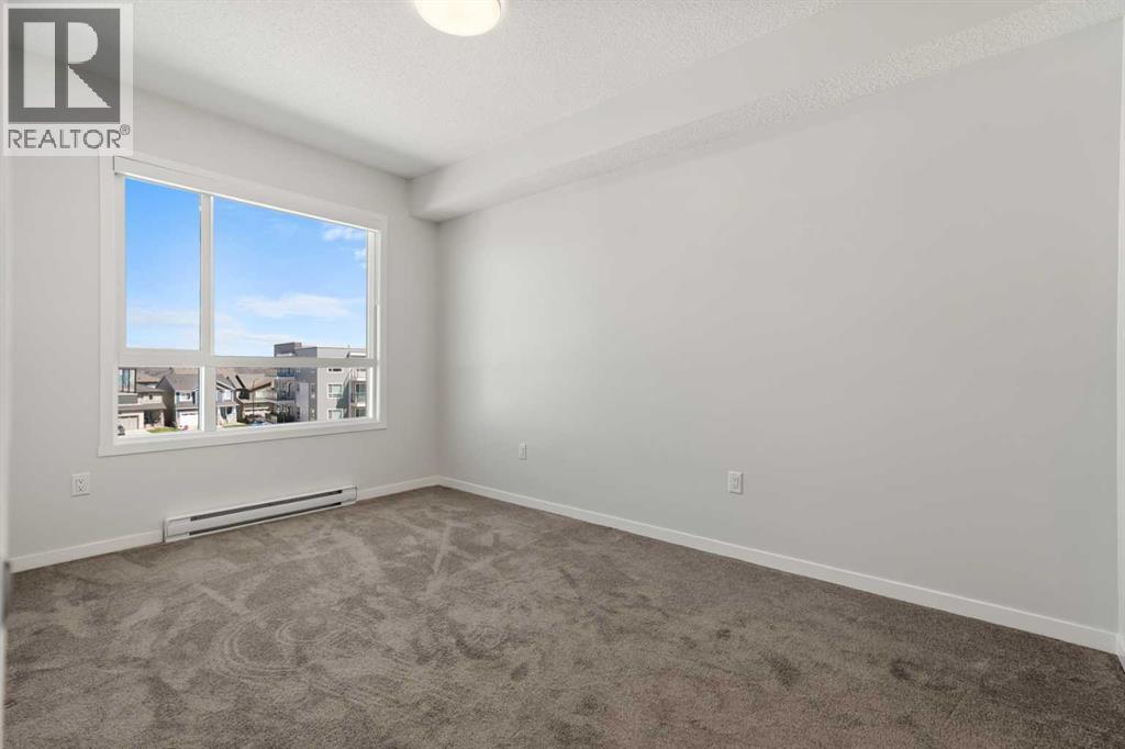 #3403 33 Carringham Gate NW - 16