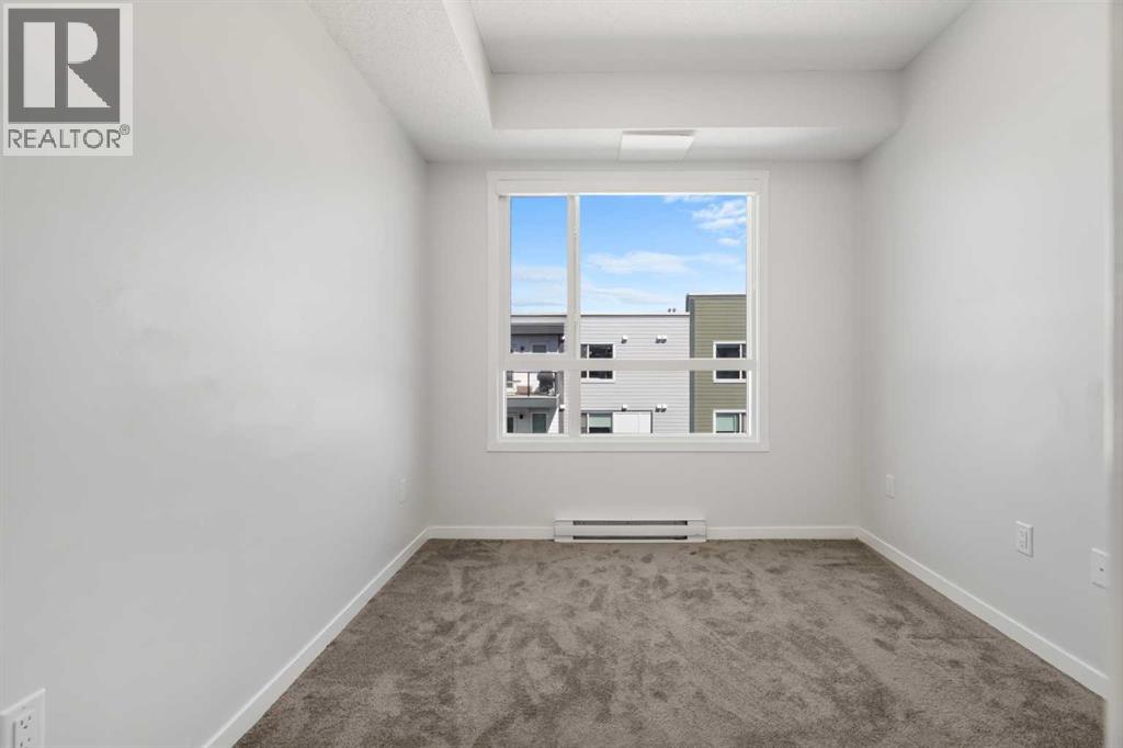 #3403 33 Carringham Gate NW - 26