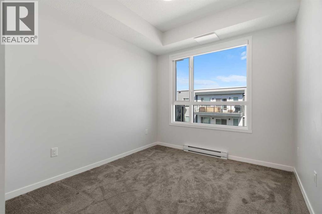 #3403 33 Carringham Gate NW - 24