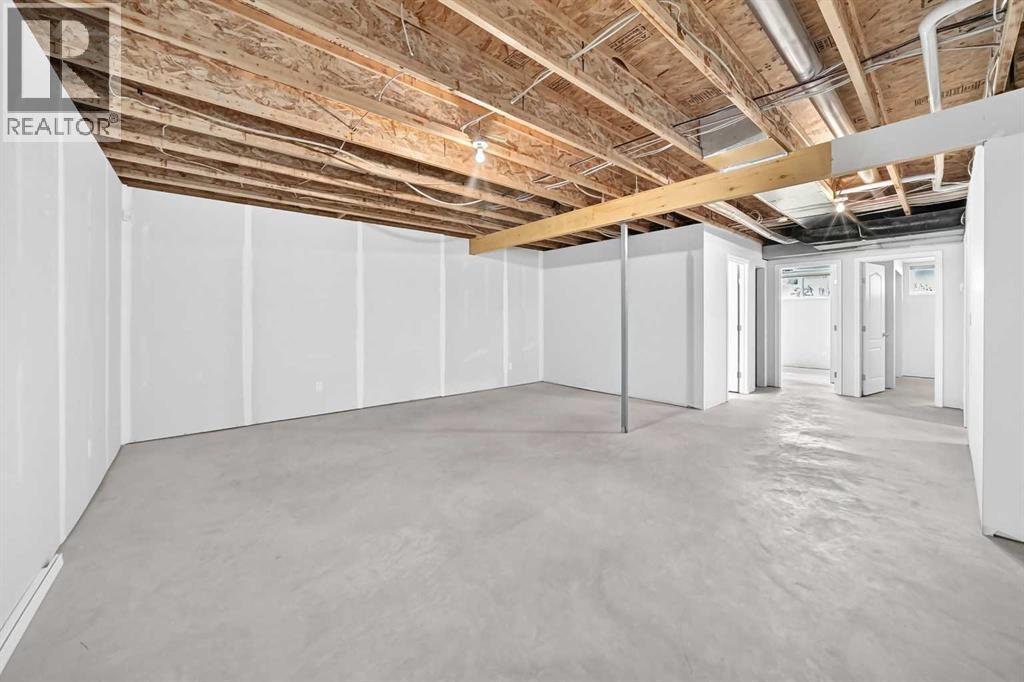 4405 48 Street - 31