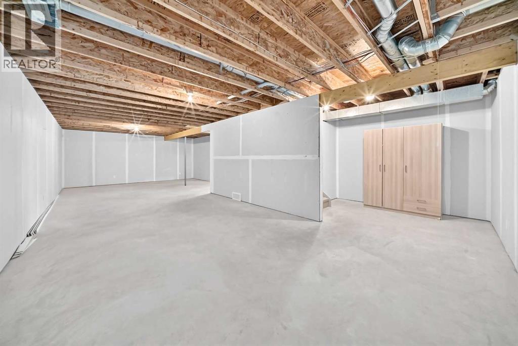 4405 48 Street - 32