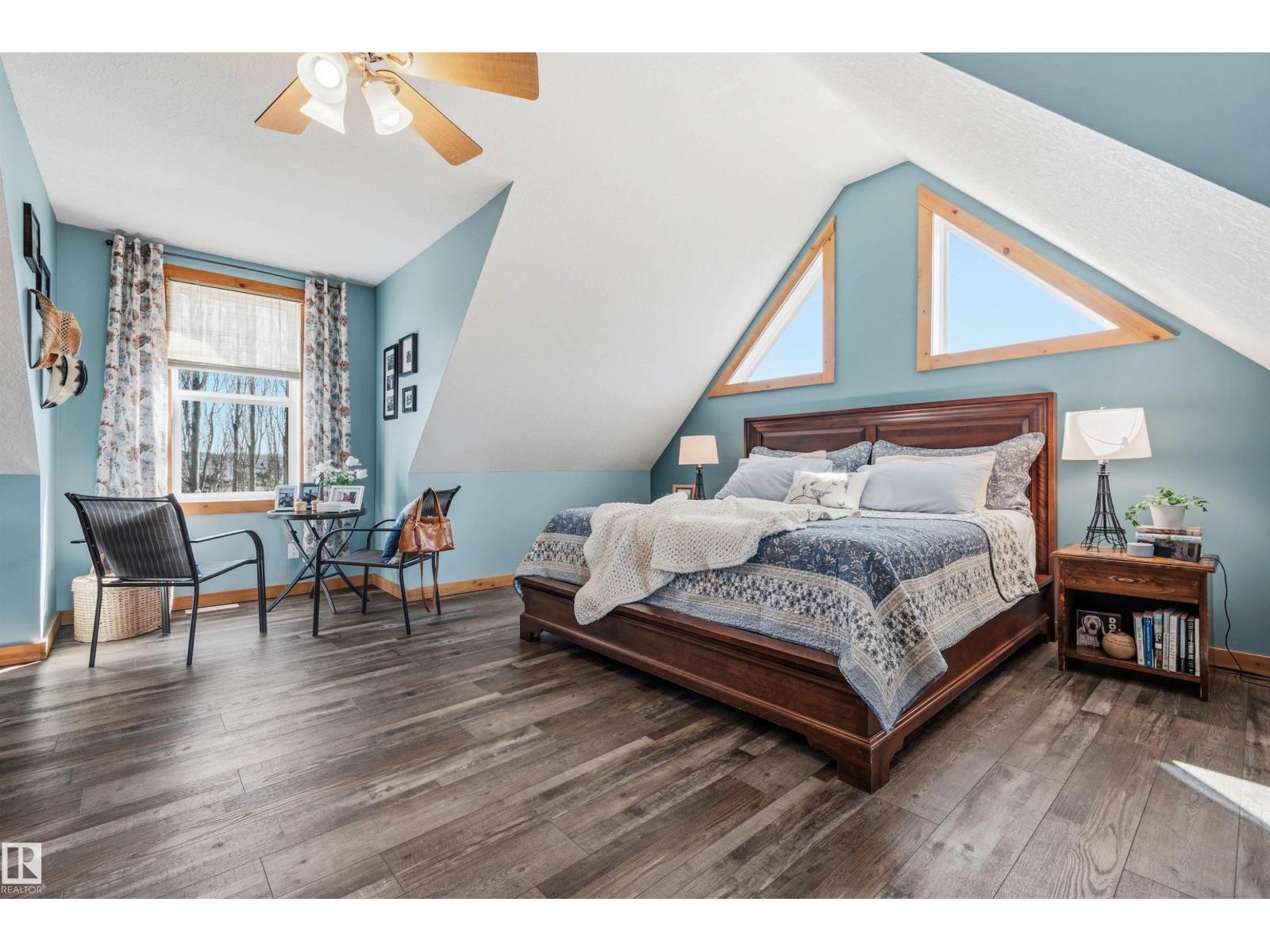 17 Sunset Harbour - 13