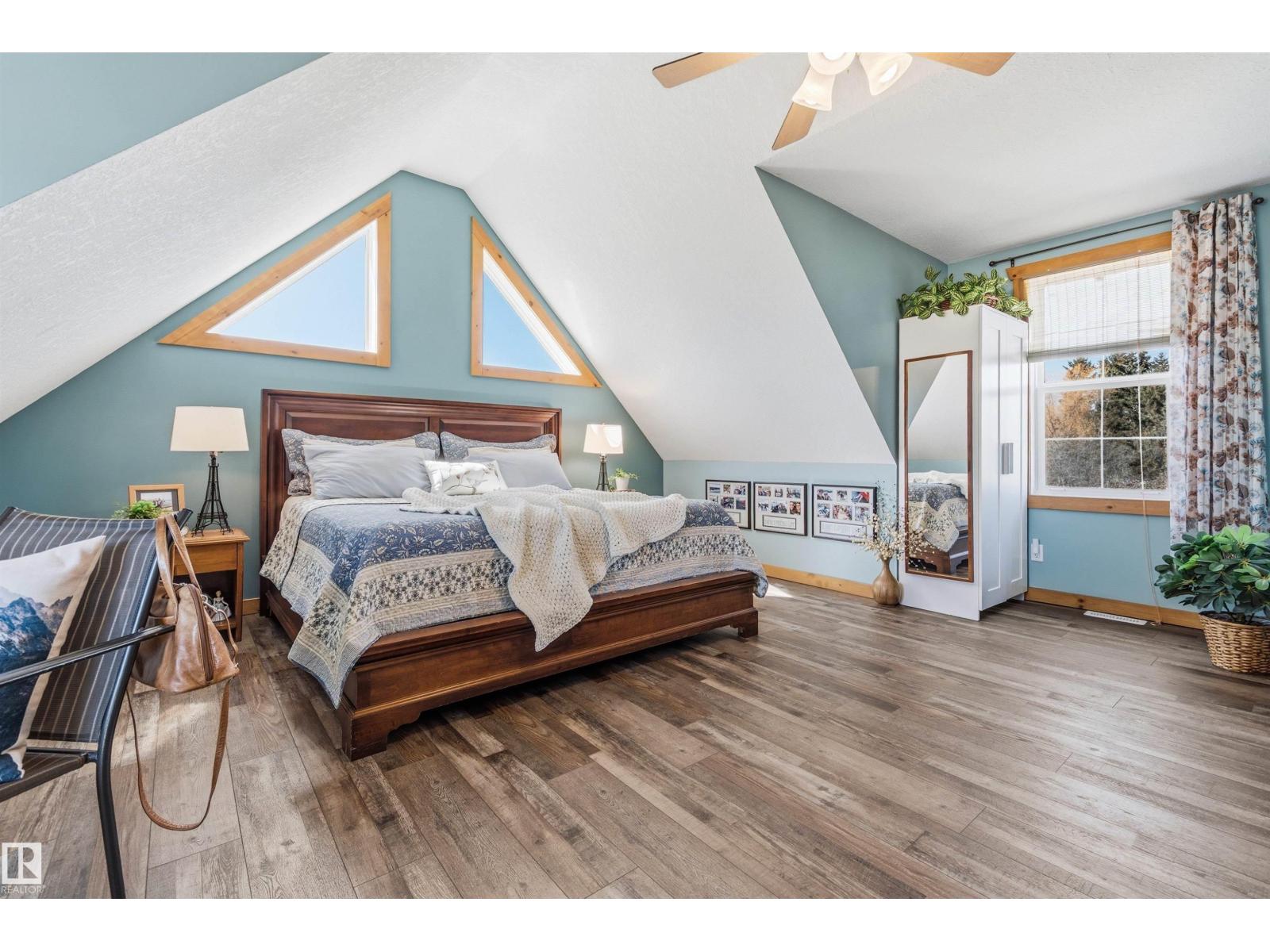 17 Sunset Harbour - 14