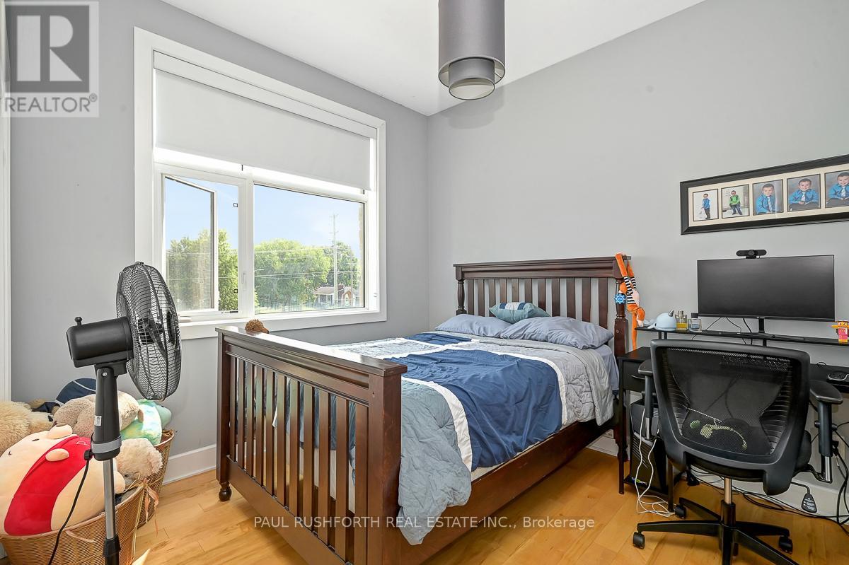 3 Bed, 2 Bath House for Rent in Ottawa – A – 1368 BELCOURT BOULEVARD, Ottawa – MLS# X13549250 - Image 16
