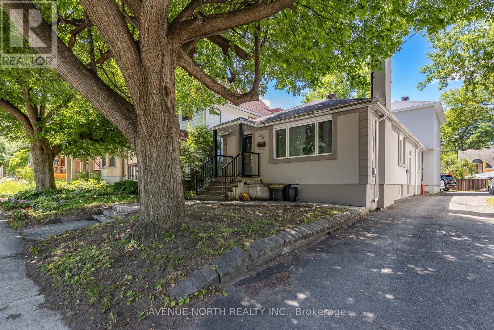206 BLACKBURN AVENUE - 1