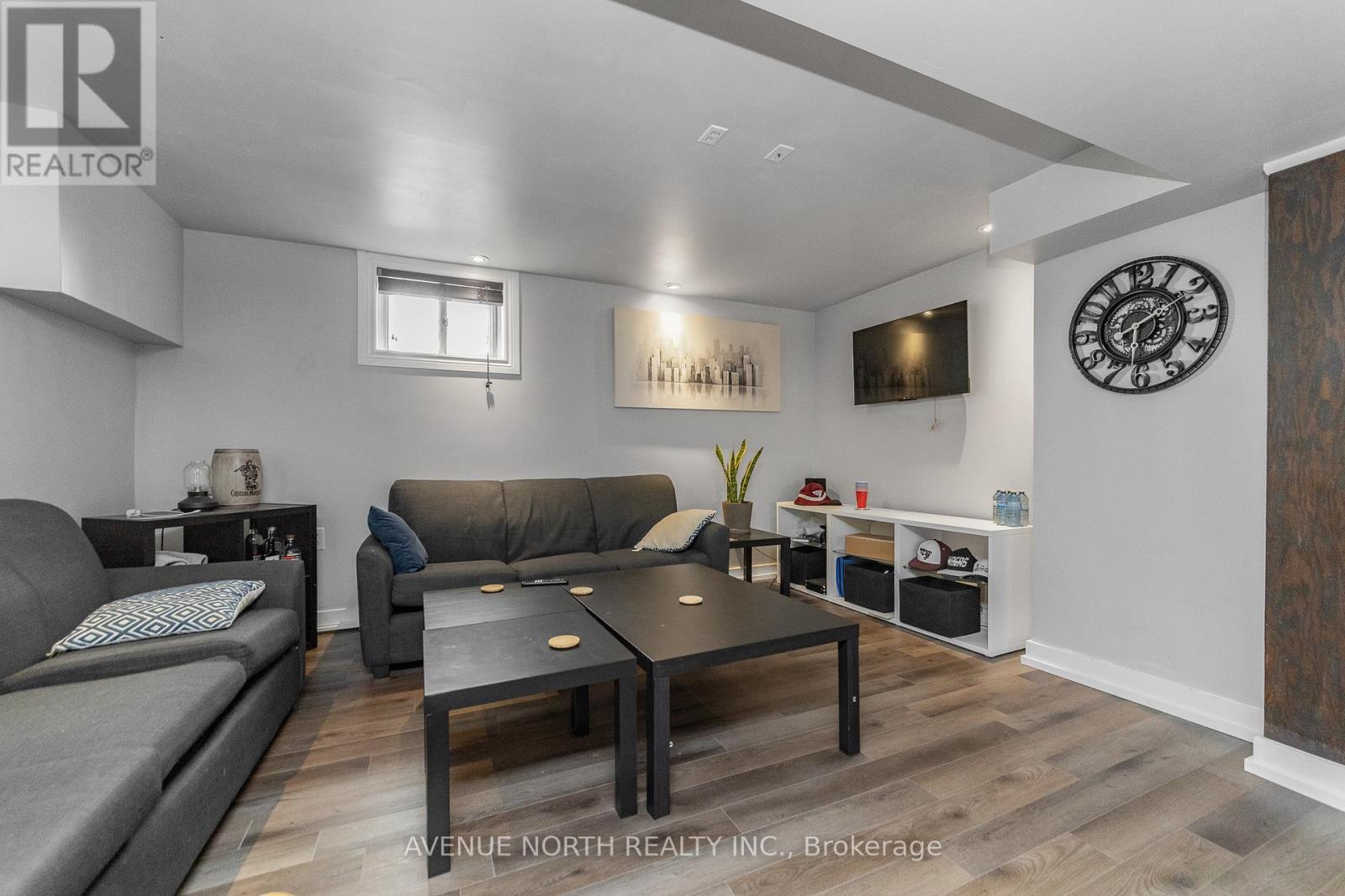 206 BLACKBURN AVENUE - 34