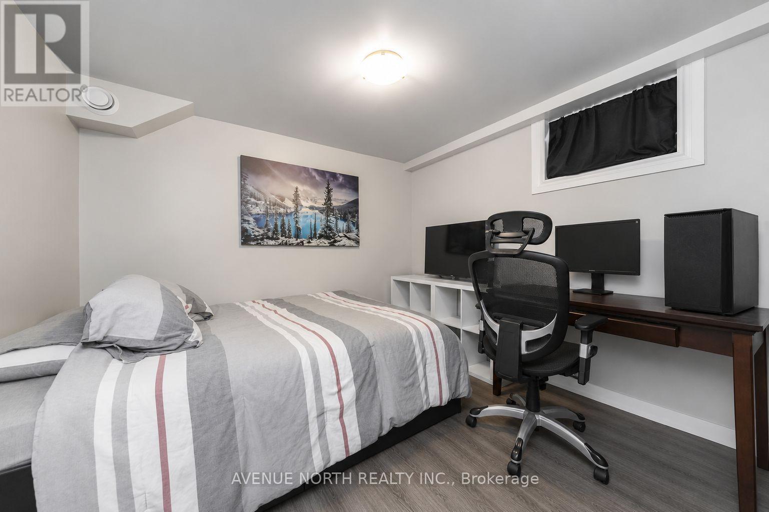 206 BLACKBURN AVENUE - 39