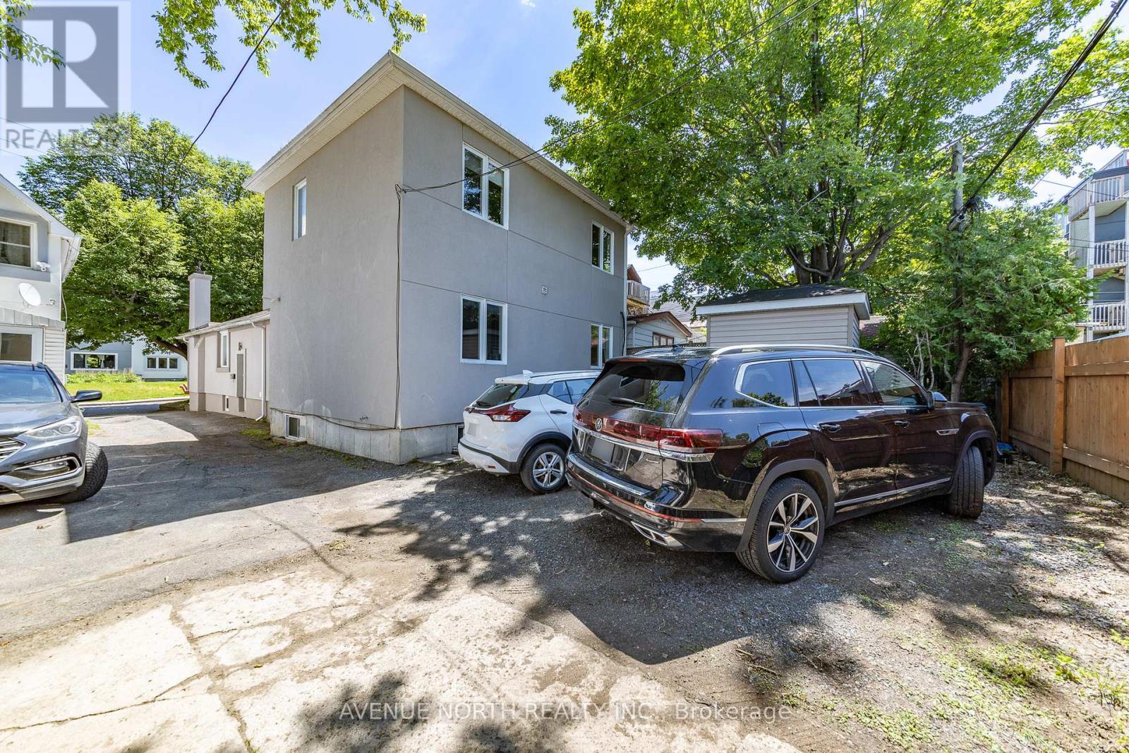206 BLACKBURN AVENUE - 48