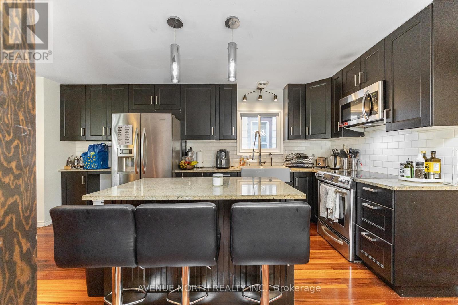 206 BLACKBURN AVENUE - 8