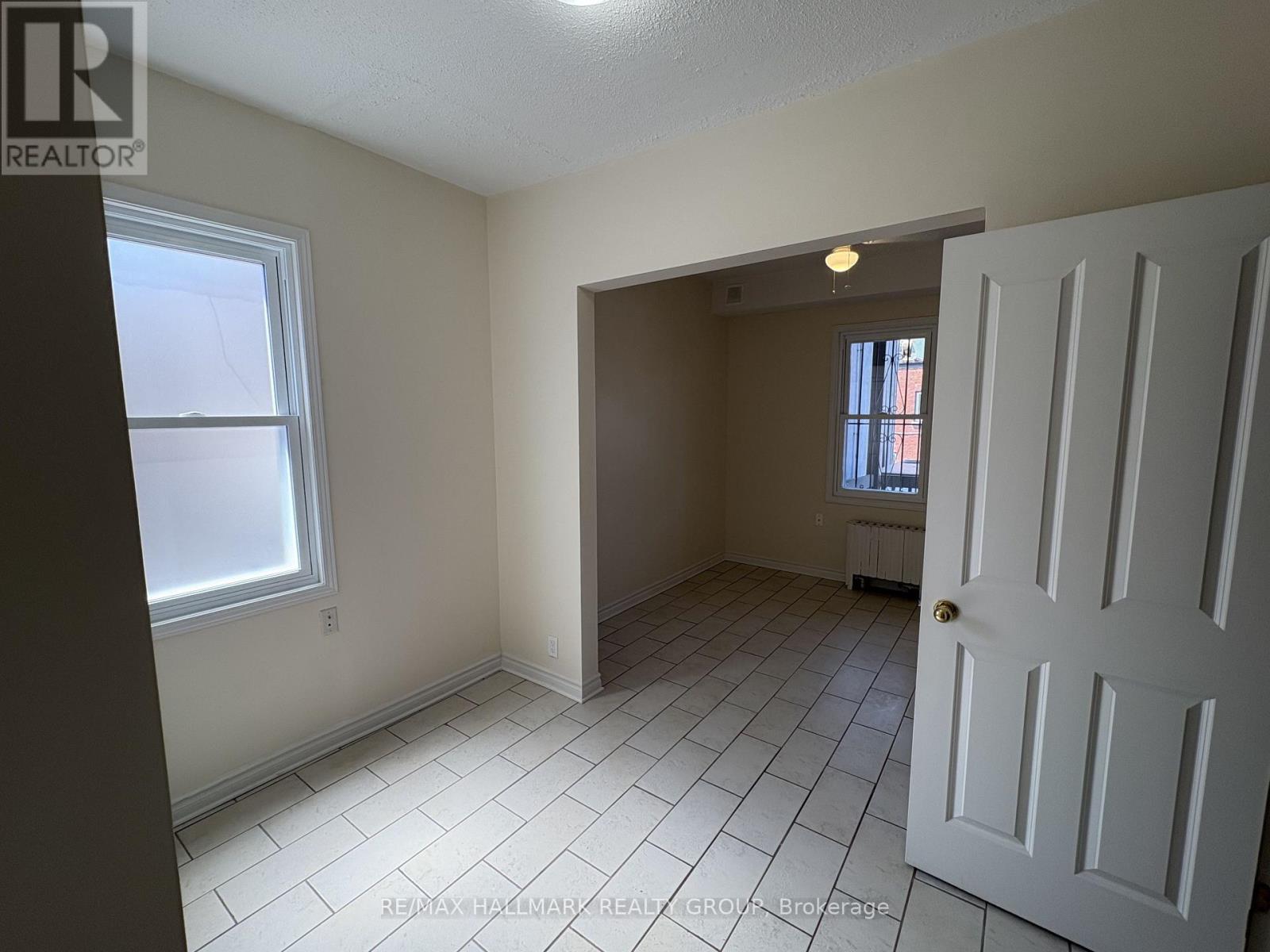 3 – 120 MURRAY STREET, Ottawa. Luxury613. By Peter Sagos - Image 7