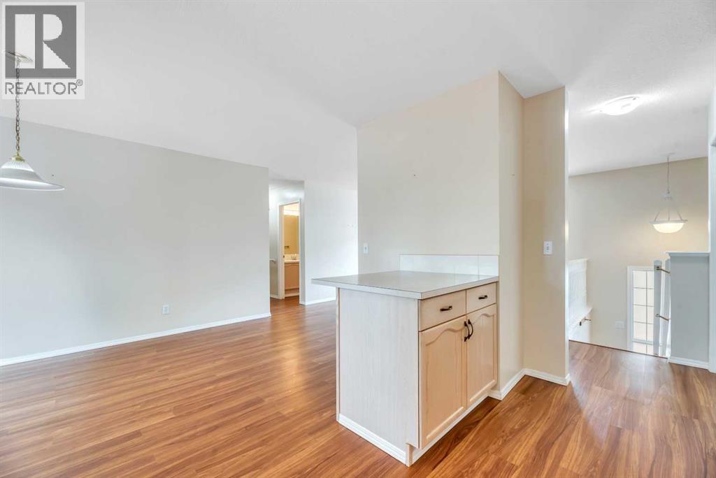 #1 15 Rocky Ridge Gate NW - 22