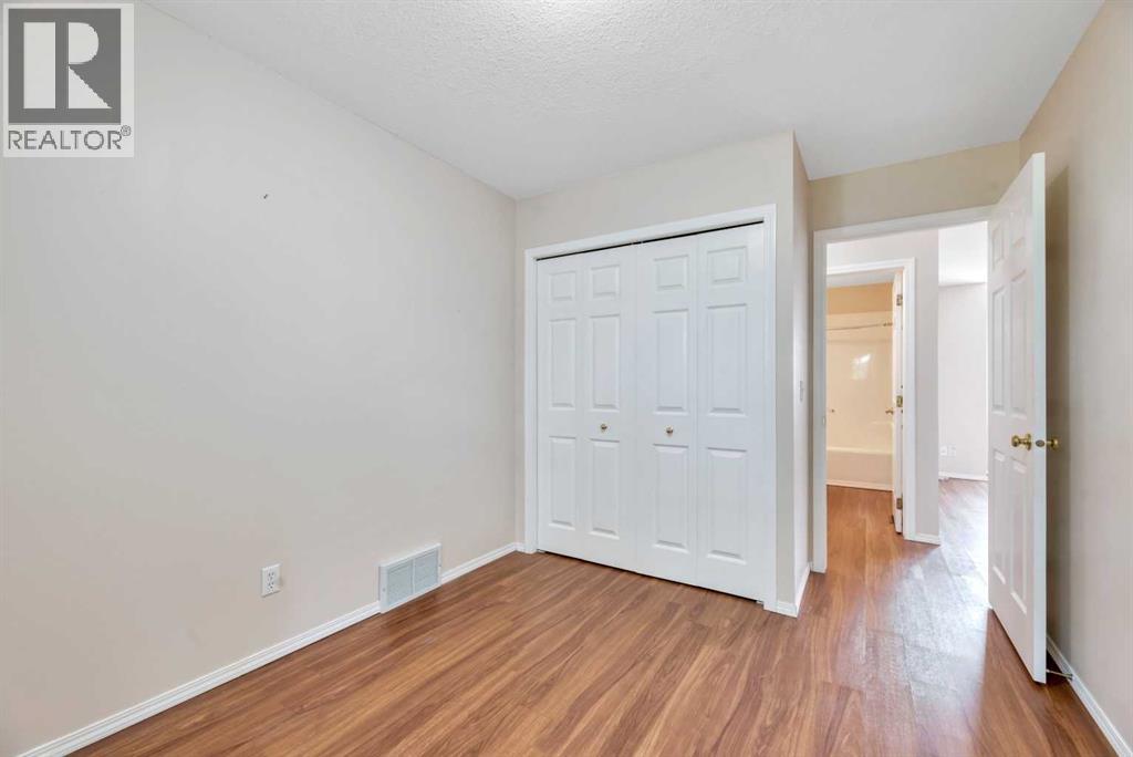 #1 15 Rocky Ridge Gate NW - 26