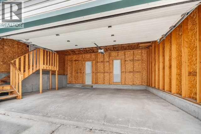 #1 15 Rocky Ridge Gate NW - 41