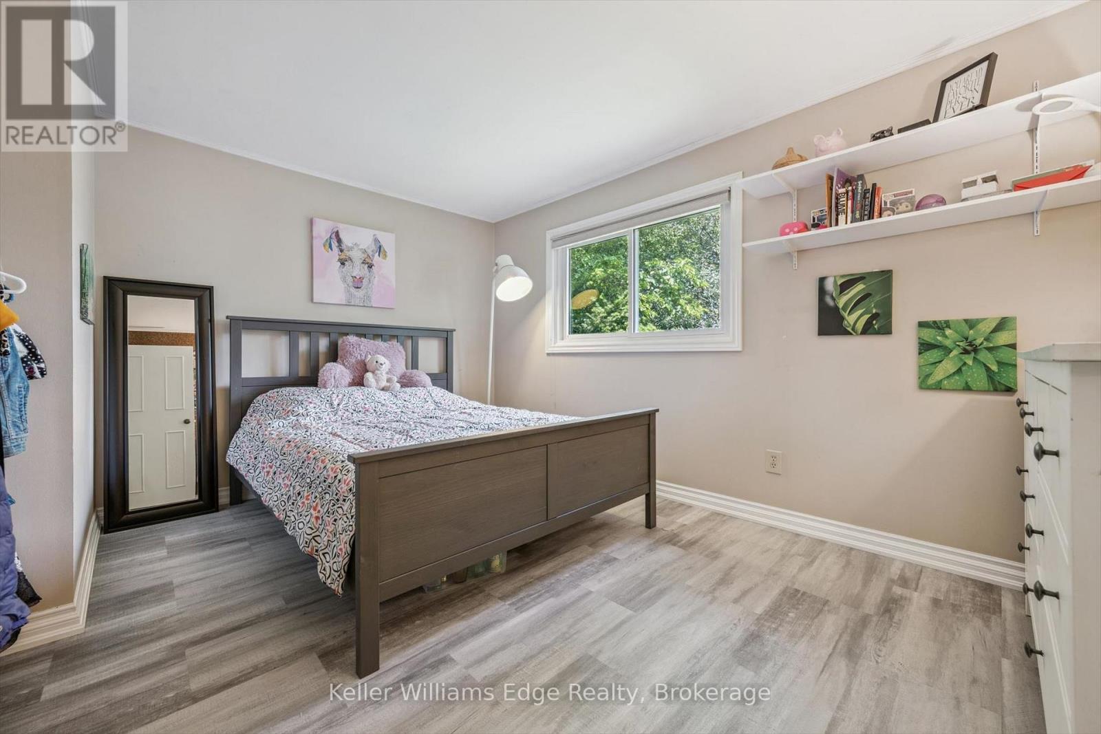 475 VANGUARD CRESCENT - 18