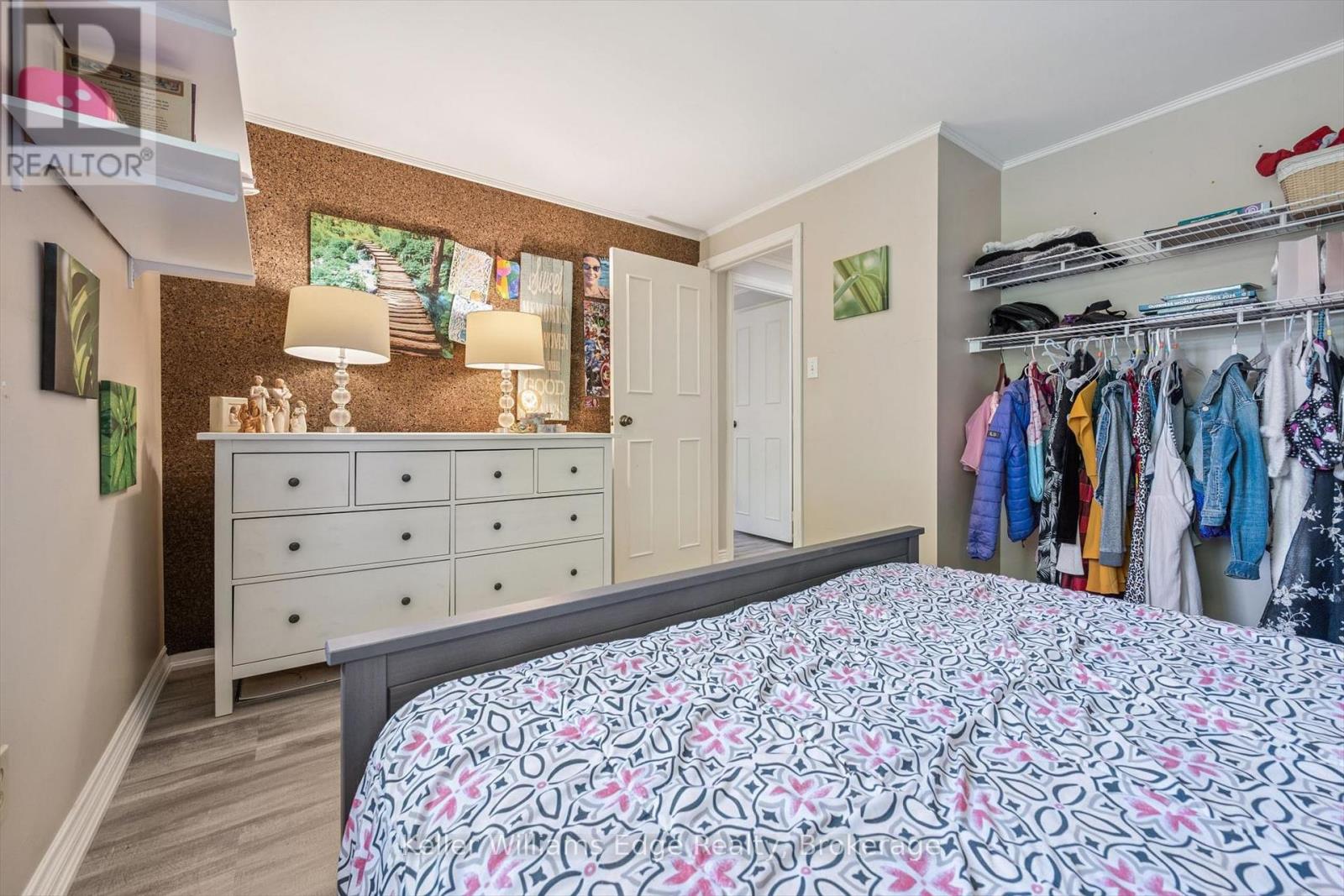 475 VANGUARD CRESCENT - 19