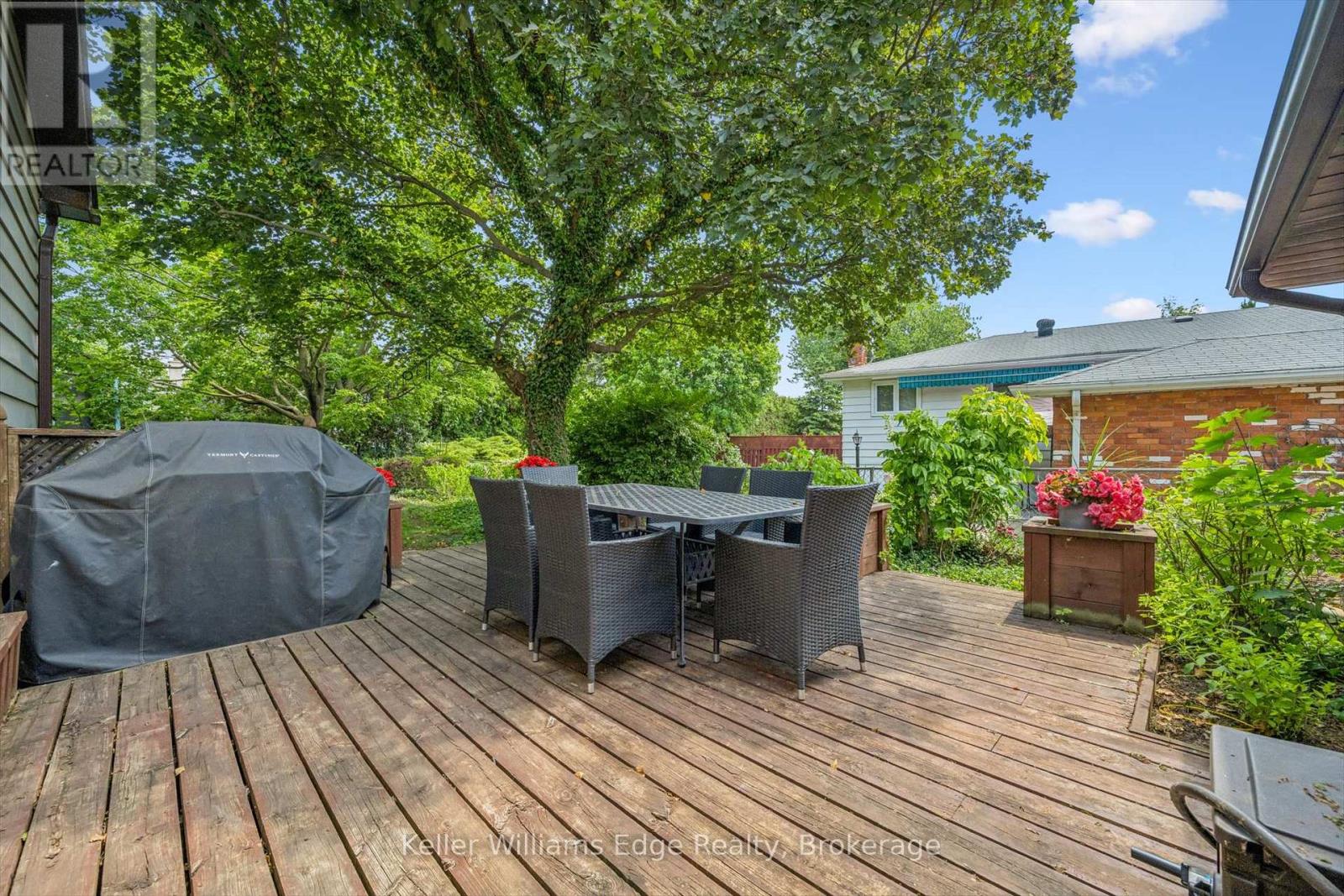 475 VANGUARD CRESCENT - 32