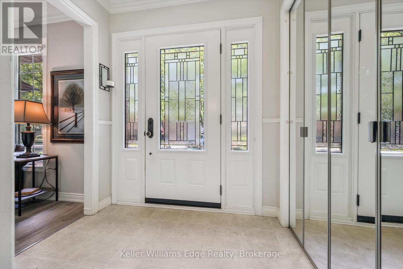 475 VANGUARD CRESCENT - 5