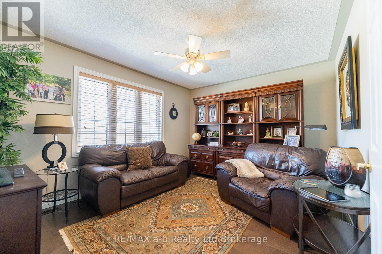 90 WESTON DRIVE - Image 19