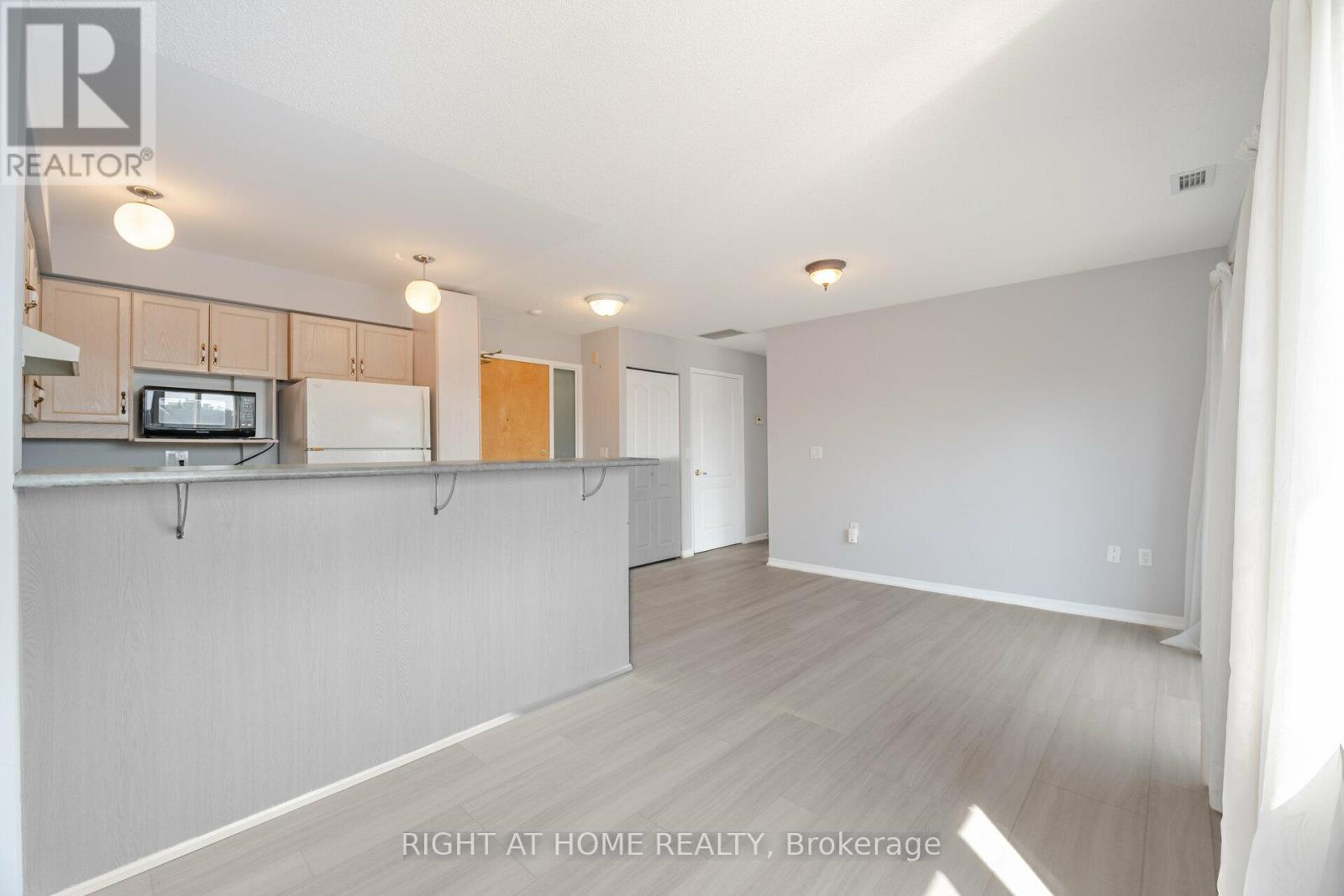 #306 1387 BAYVIEW AVENUE - 12