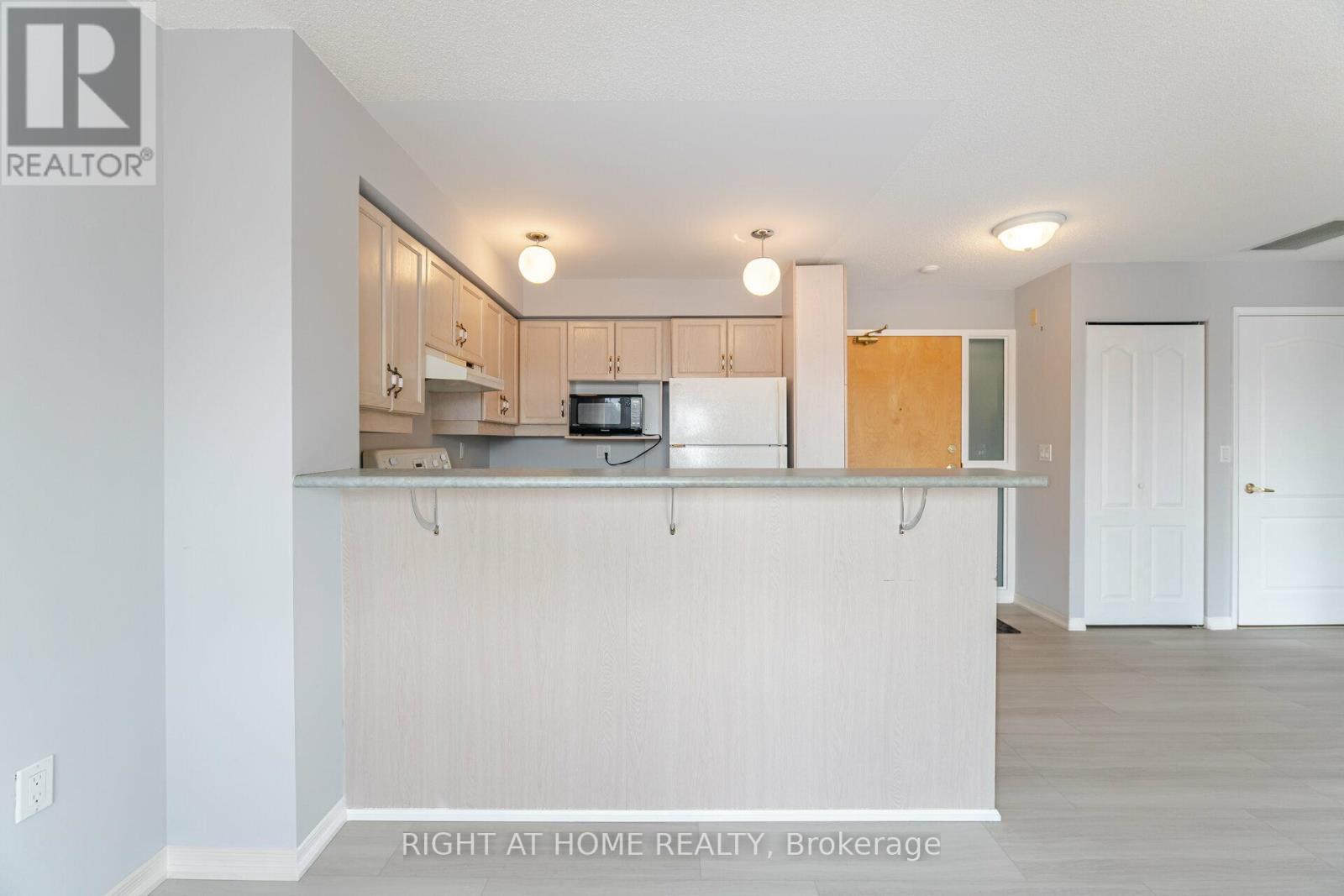 #306 1387 BAYVIEW AVENUE - 13